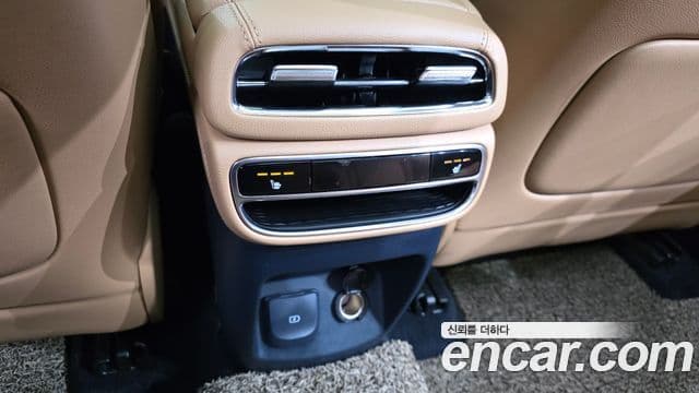 Genesis GV80 2022 — Şəkil 18/20