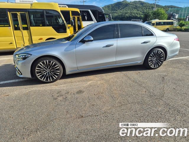 Mercedes-Benz S-Class 2022 — Şəkil 10/11