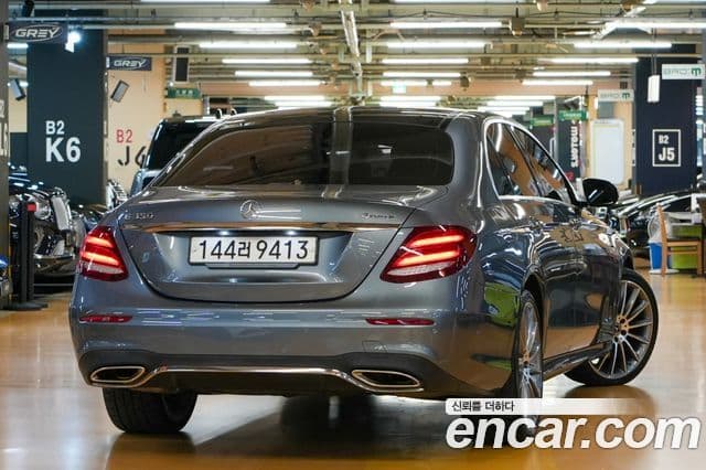 Mercedes-Benz E-Class 2020 — Şəkil 3/20