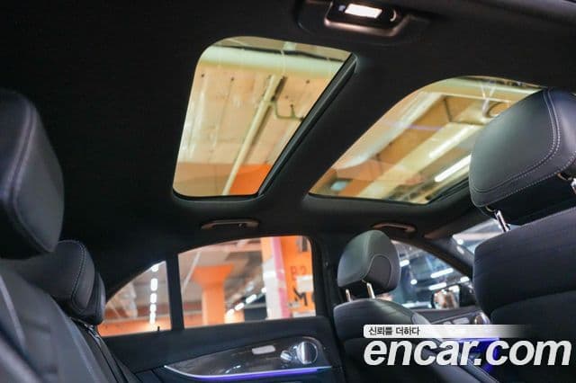 Mercedes-Benz E-Class 2020 — Şəkil 17/20