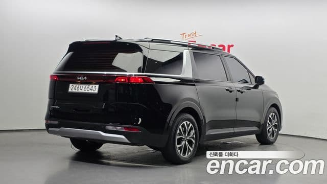 Kia Carnival 2023 — Şəkil 2/20