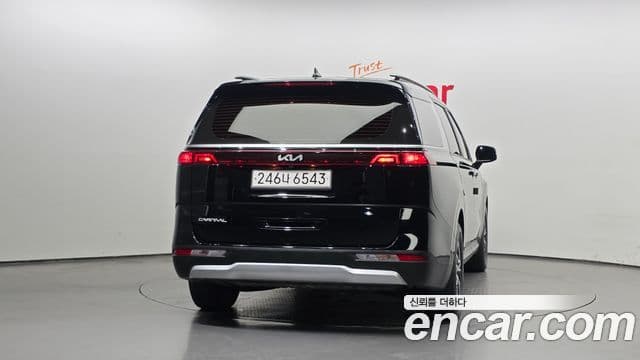 Kia Carnival 2023 — Şəkil 4/20