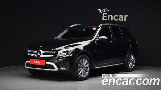 Mercedes-Benz GLC-Class 2018 — Şəkil 1/20