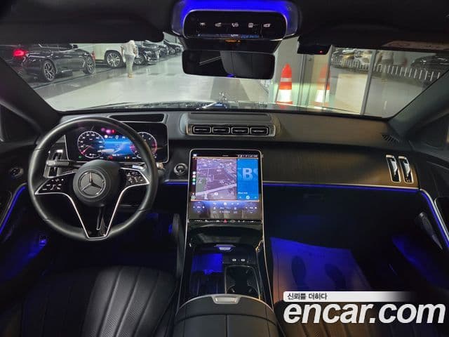 Mercedes-Benz S-Class 2023 — Фото 10/20