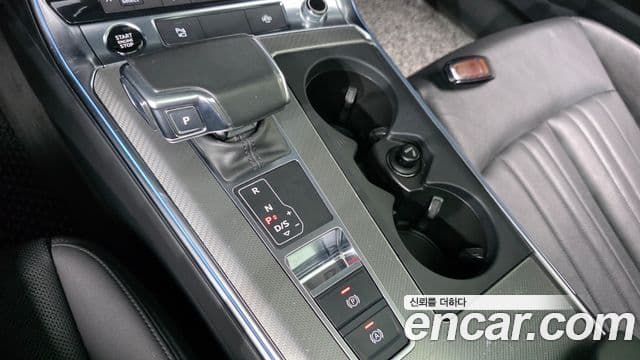 Audi A6 2021 — фото 9 из 20