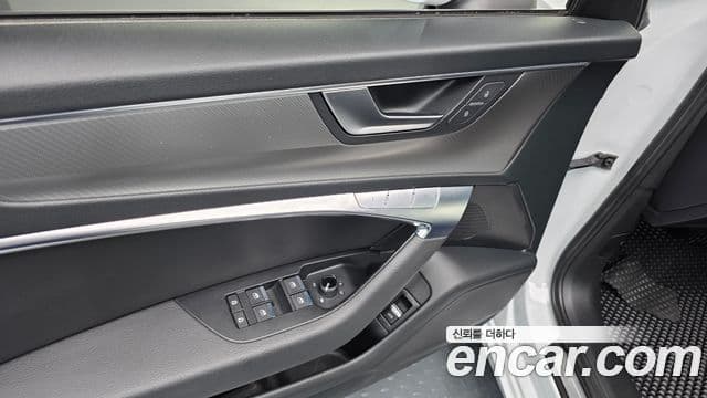 Audi A6 2021 — ფოტო 19/20