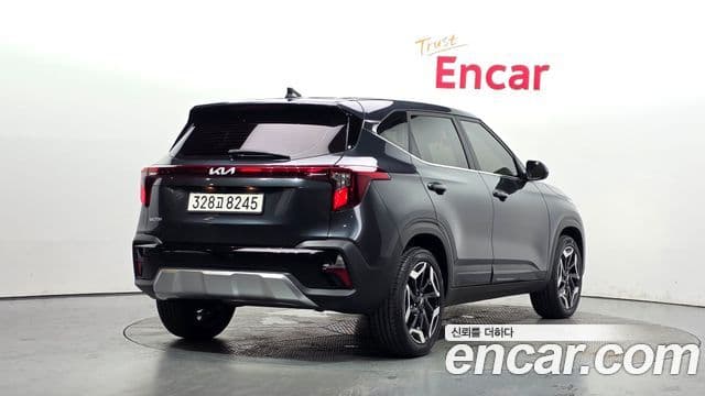 Kia Seltos 2025 — Şəkil 27/32
