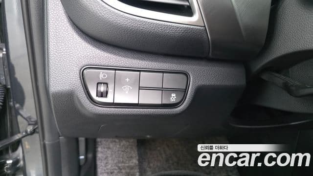 Kia Seltos 2025 — Şəkil 7/32