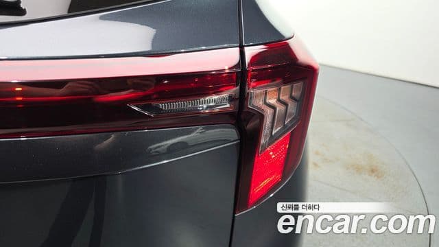 Kia Seltos 2025 — Şəkil 5/32