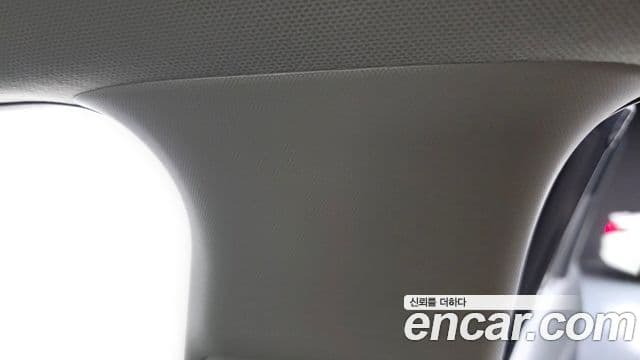 Kia Seltos 2025 — Şəkil 13/32