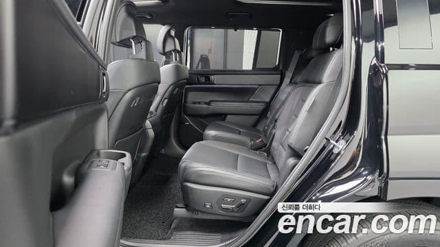 Hyundai Santa Fe 2023 — Şəkil 12/20