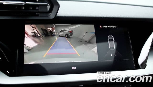 Audi A3 2023 — ფოტო 17/20