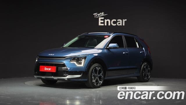 Kia Niro 2025 — ფოტო 1/20