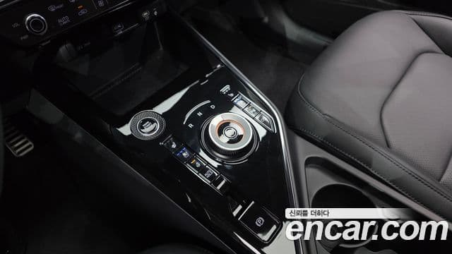 Kia Niro 2025 — ფოტო 9/20