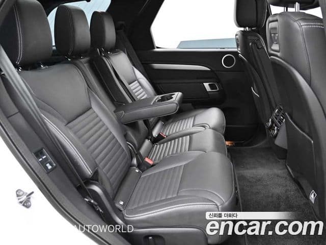 Land Rover Discovery 5 2025 — Şəkil 12/20