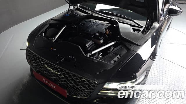 Genesis Electrified G80 2022 — ფოტო 6/20