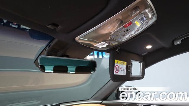 Genesis Electrified G80 2022 — ფოტო 19/20