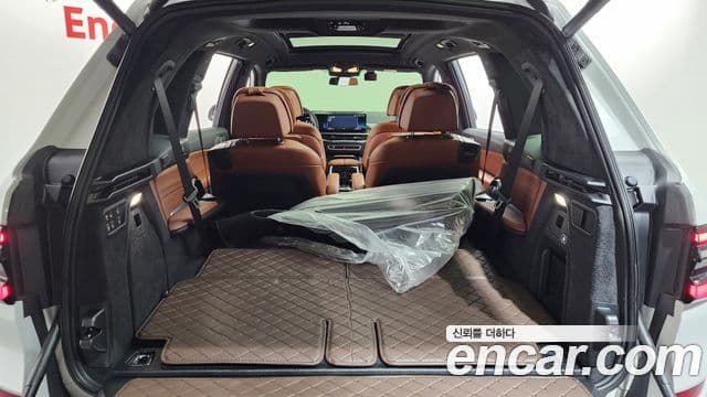 BMW X7 2025 — Photo 4/36