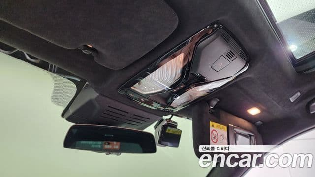 BMW X7 2025 — Photo 15/36