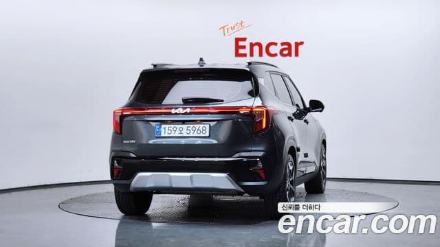 Kia Seltos 2022 — Şəkil 4/20