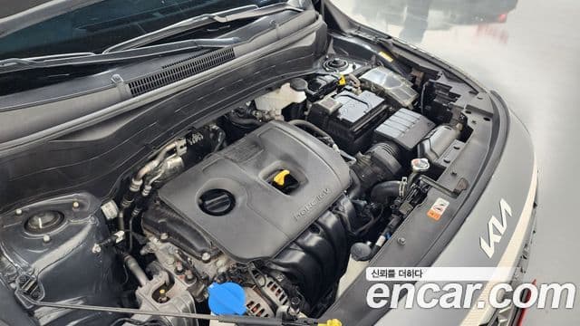 Kia Seltos 2022 — Şəkil 6/20