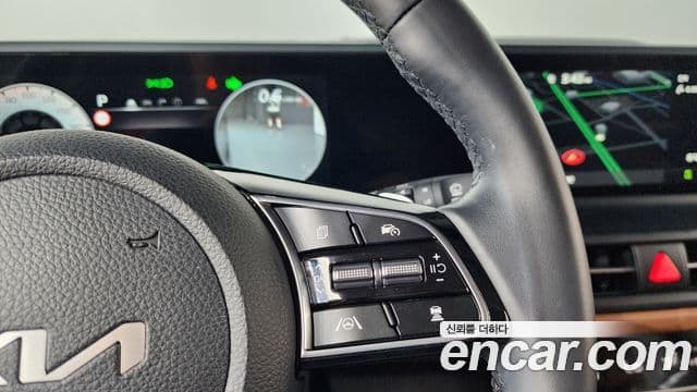 Kia Seltos 2022 — Şəkil 16/20