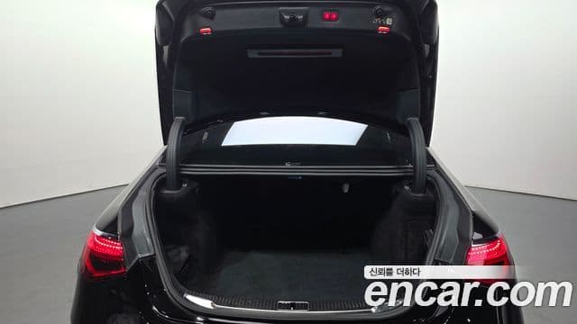 Mercedes-Benz S-Class 2023 — Photo 20/20