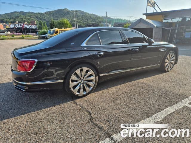Bentley Flying Spur 2020 — Şəkil 2/9