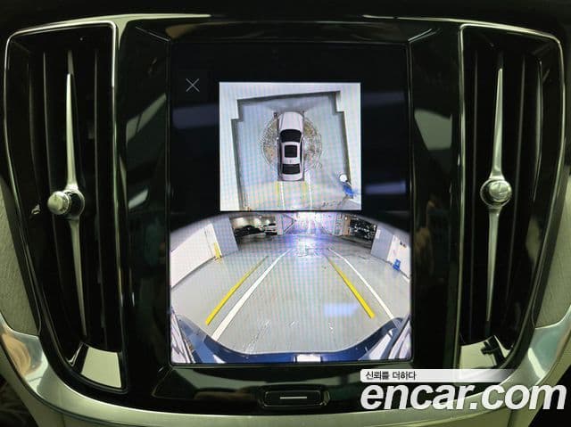 Volvo S60 2024 — ფოტო 13/20