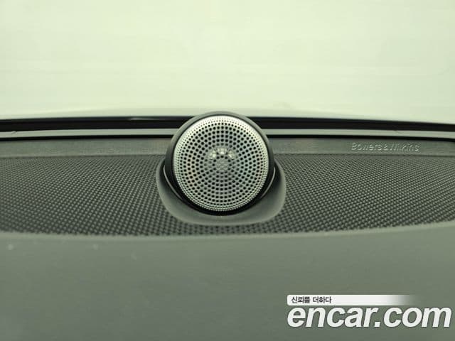 Volvo S60 2024 — ფოტო 17/20