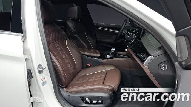 BMW 5 Series 2022 — ფოტო 11/20