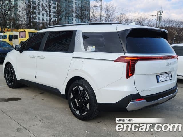 Kia Carnival 2024 — Şəkil 5/20