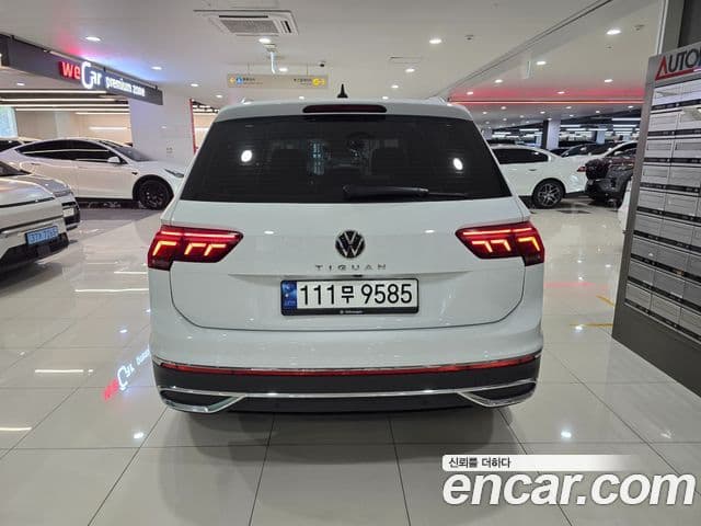 Volkswagen Tiguan 2022 — Şəkil 9/18
