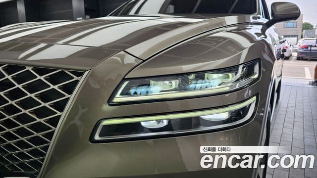 Genesis GV80 2020 — Photo 14/31