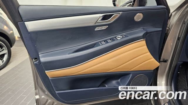 Genesis GV80 2020 — Photo 9/31