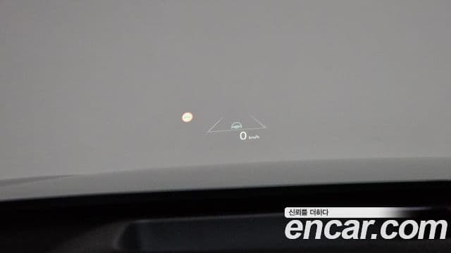 Kia Sorento 2023 — ფოტო 16/20