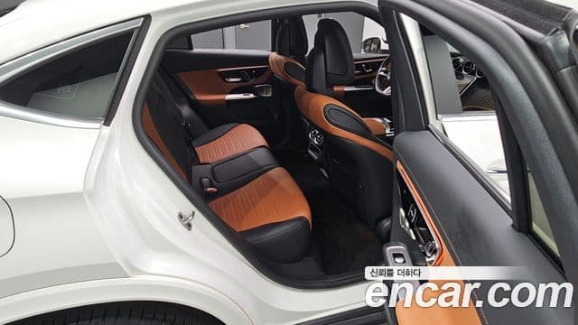 Mercedes-Benz GLC-Class 2024 — Photo 31/35