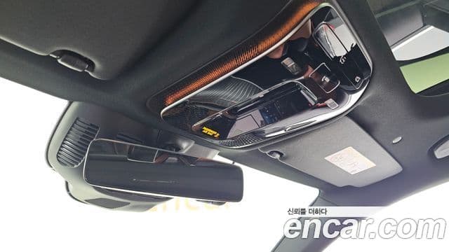 Mercedes-Benz GLC-Class 2024 — Photo 8/35