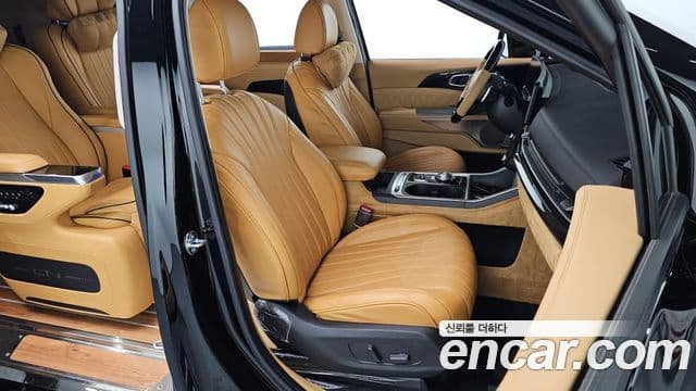 Kia Carnival 2024 — Photo 17/32