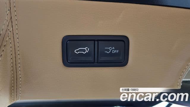 Kia Carnival 2024 — Photo 6/32