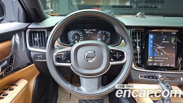 Volvo S90 2019 — Şəkil 13/20