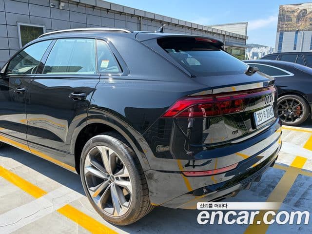 Audi Q7 2026 — Şəkil 3/18