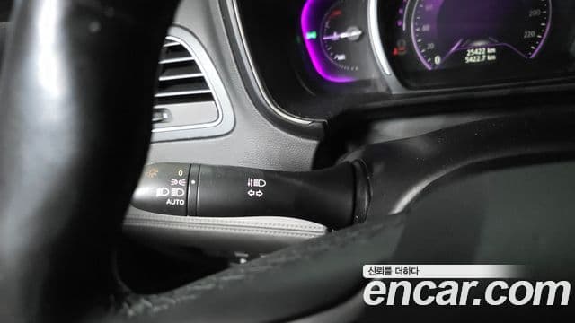 Renault Samsung QM6 2021 — ფოტო 14/20