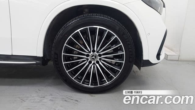 Mercedes-Benz GLC-Class 2023 — Фото 4/20