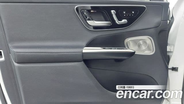 Mercedes-Benz GLC-Class 2023 — Фото 15/20