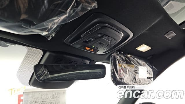 Toyota Crown Crossover 2026 — Photo 13/35