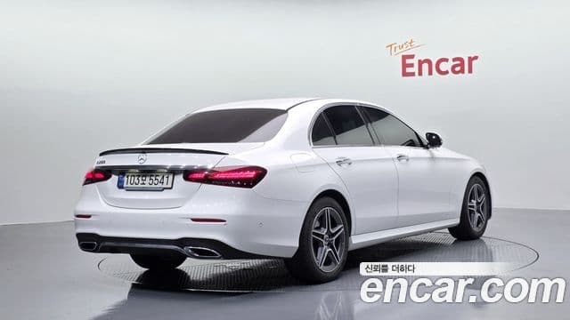 Mercedes-Benz E-Class 2023 — Şəkil 2/20