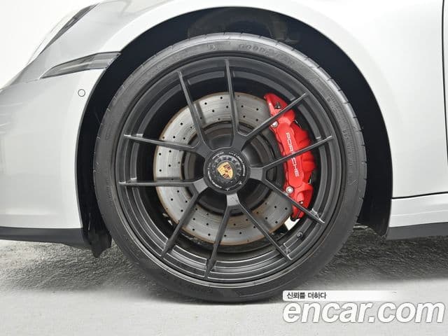Porsche 911 2025 — ფოტო 4/20