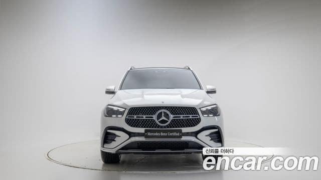 Mercedes-Benz GLE-Class 2024 — Photo 4/19