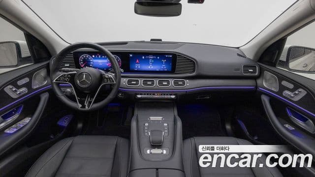 Mercedes-Benz GLE-Class 2024 — Photo 3/19